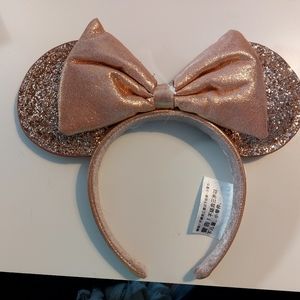 Disney World Rose Gold Minnie Mouse headband